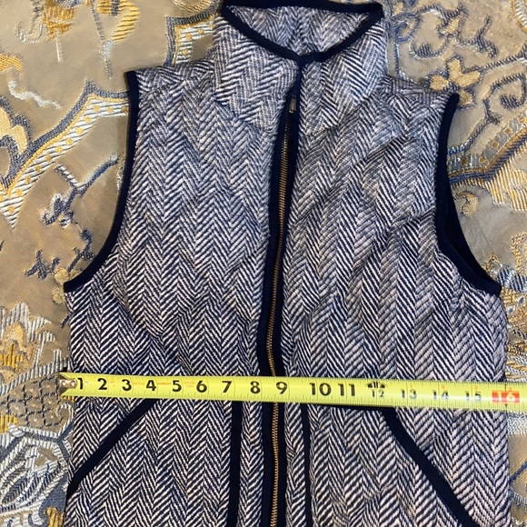 J. Crew Herringbone Excursion Quilted Puffer Vest XXS NEW - Picture 12 of 14